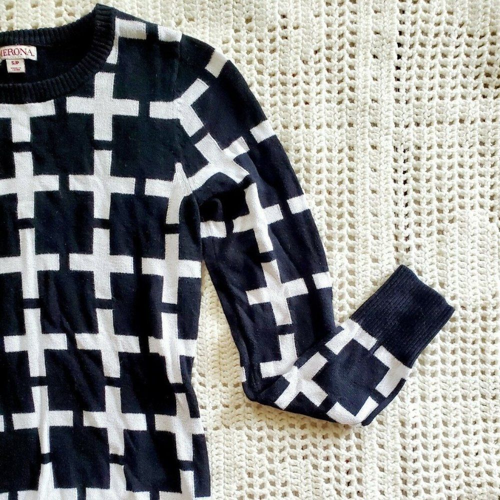Merona Cross Print Pullover Sweater in Black/White - Picture 2 of 2